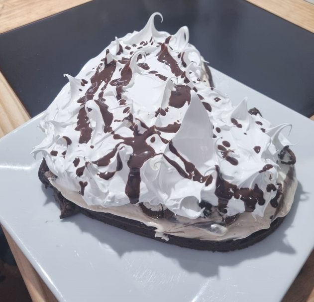 Brownie merengue suizo